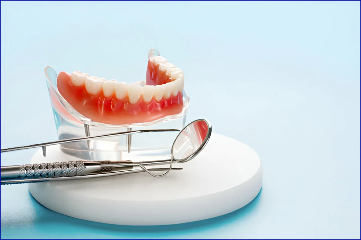 Dentures treatment visual
